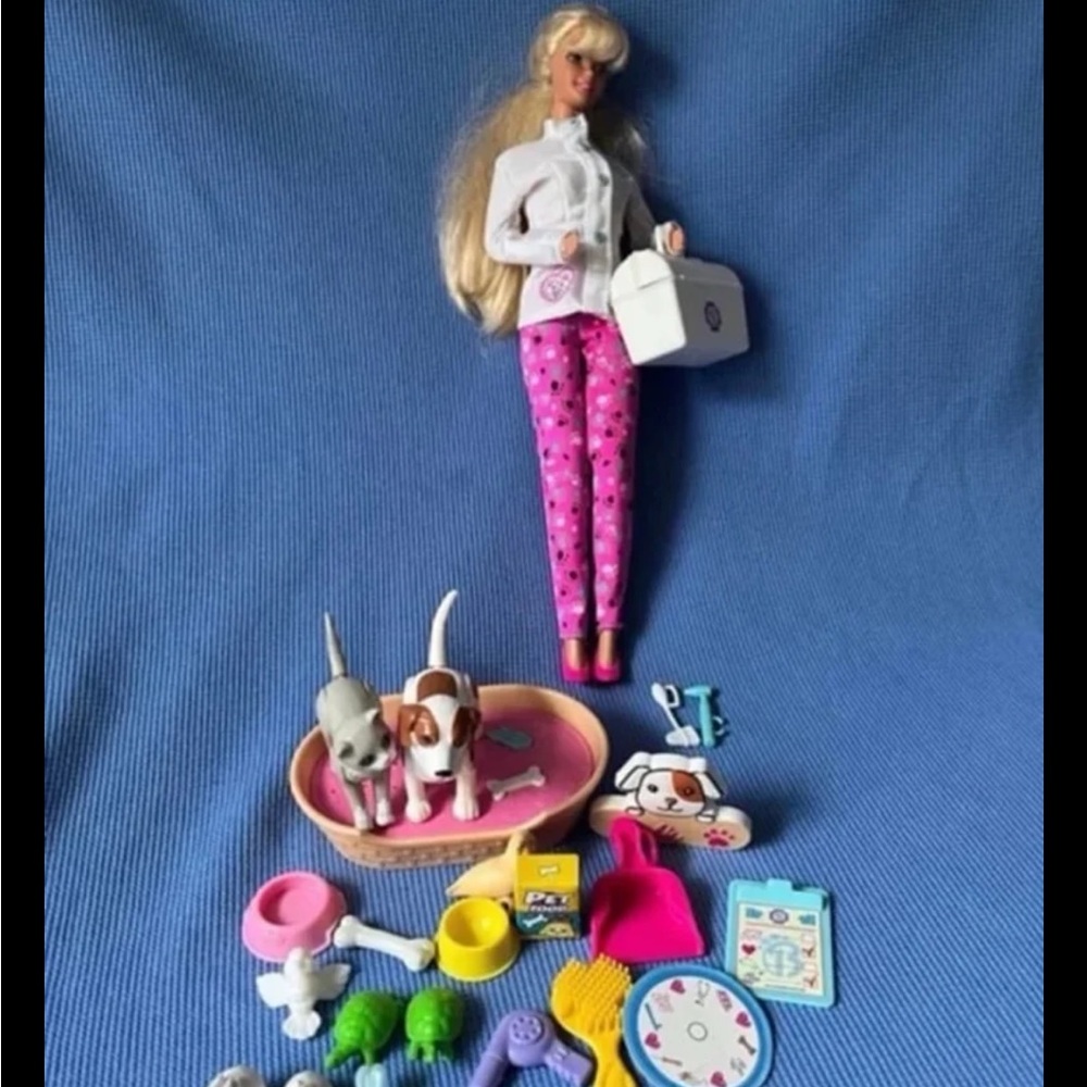 Barbie Vet Doll Doctor pet shop cat dog bed food bowl Turtle bunnies animal  lot